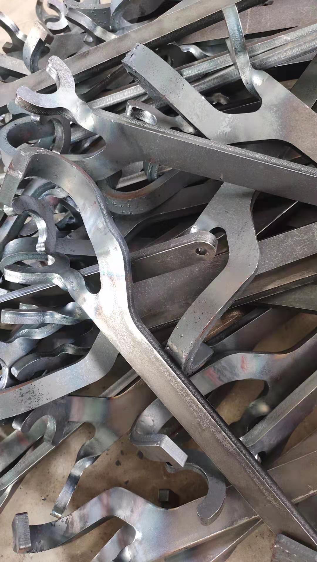 爪型阀门扳手半成品